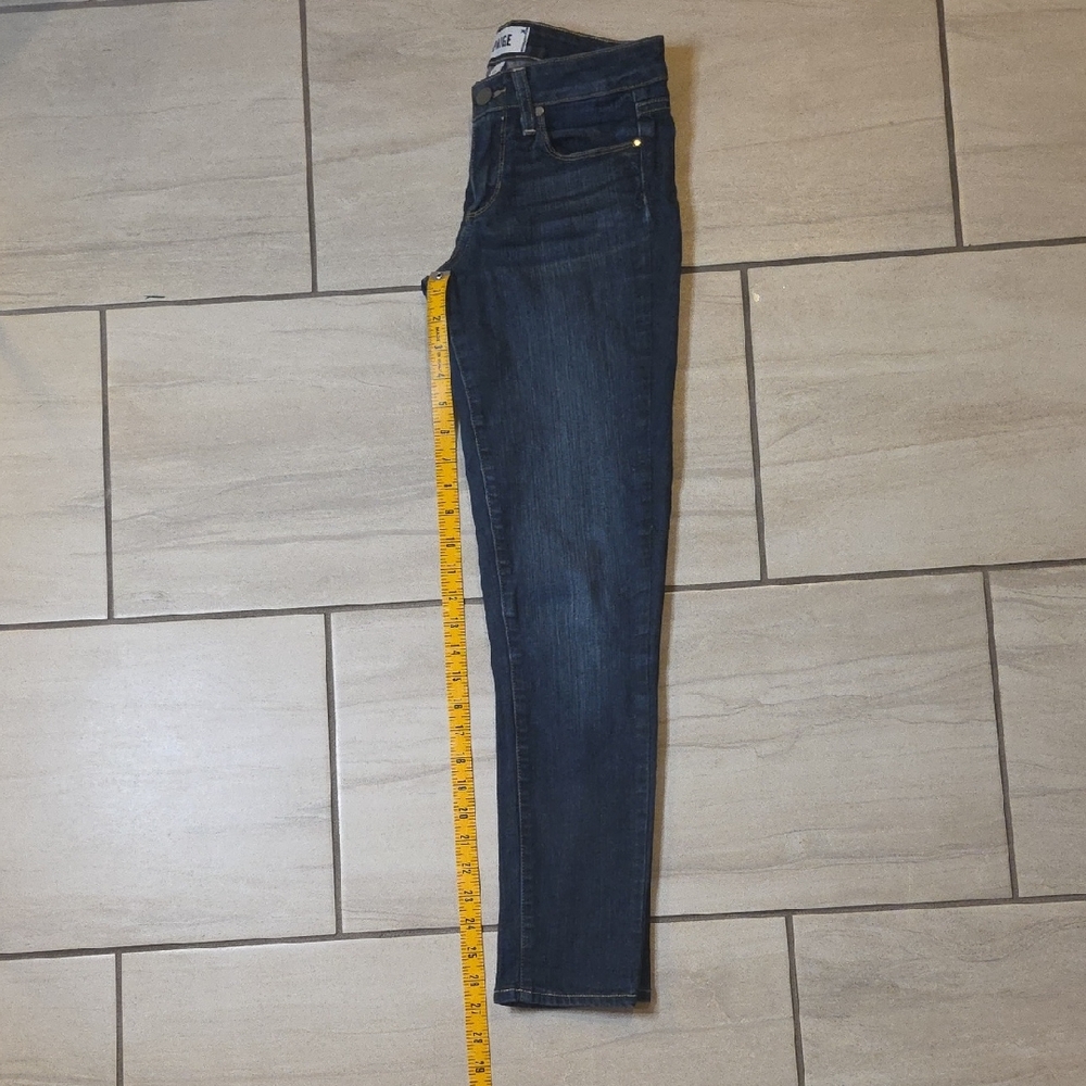 PAIGE Women's Dark Blue Skinny Jeans Size 25 Very Flattering